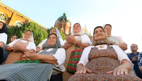 ĐAKOVO - Otvorena izložba "Rađanje Šokice"LIPANJ 2025.