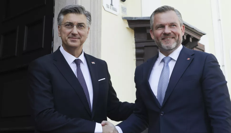 Zagreb, 01.07.2025. - Predsjednik Vlade Andrej Plenković primio je predsjednika Slovačke Republike Petera Pellegrinija. Na fotografiji Andrej Plenković, Peter Pellegrini. foto HINA/ Lana SLIVAR DOMINIĆ/ lsd