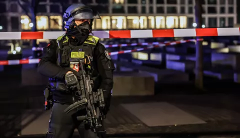epa11913776 Police work at the crime scene at the Holocaust Memorial in Berlin, Germany, 21 February 2025. On Friday evening at around 6pm, a man was seriously injured. The police cordoned off a large area. Officers are searching the memorial grounds. According to the police, the man was injured by a sharp object and was taken to hospital by the fire brigade's ambulance service. EPA/CHRISTOPHER NEUNDORF