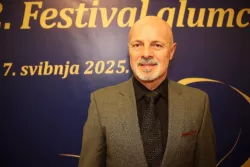 Darko Milas2025. domaćin 32. Festivala glumca
