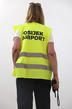 Klisa, 13. 06. 2025., Zračna luka Osijek, ZLO, obilazak, detalji, ilustracije, zaposlenik; radnikSNIMIO BRUNO JOBST