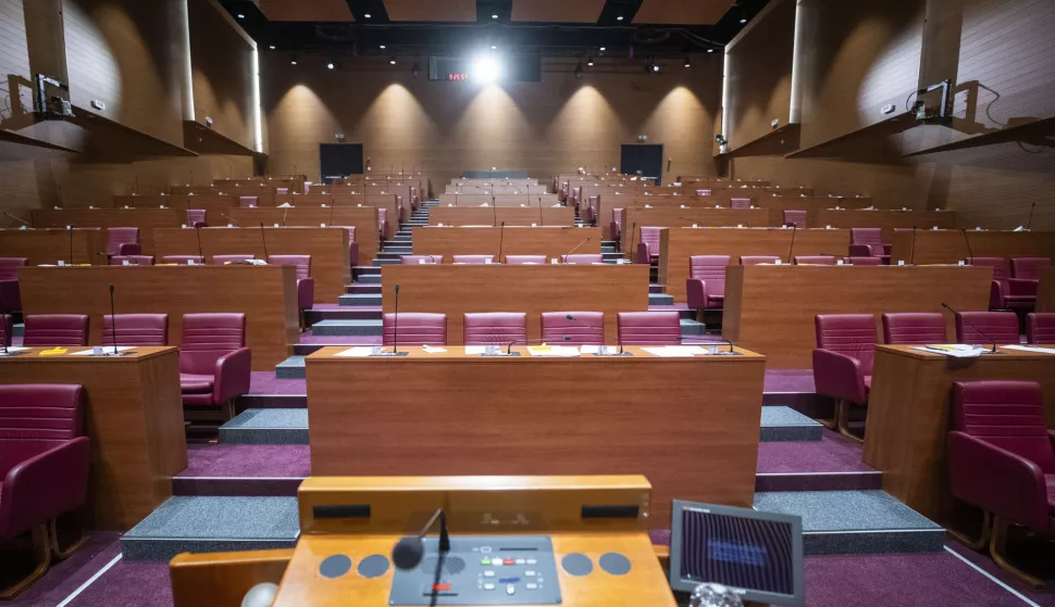 Zagreb, 06.06.2025 - Sjednica Hrvatskog sabora. Na fotografiji Furio Radin. foto HINA/ Daniel KASAP/ dk