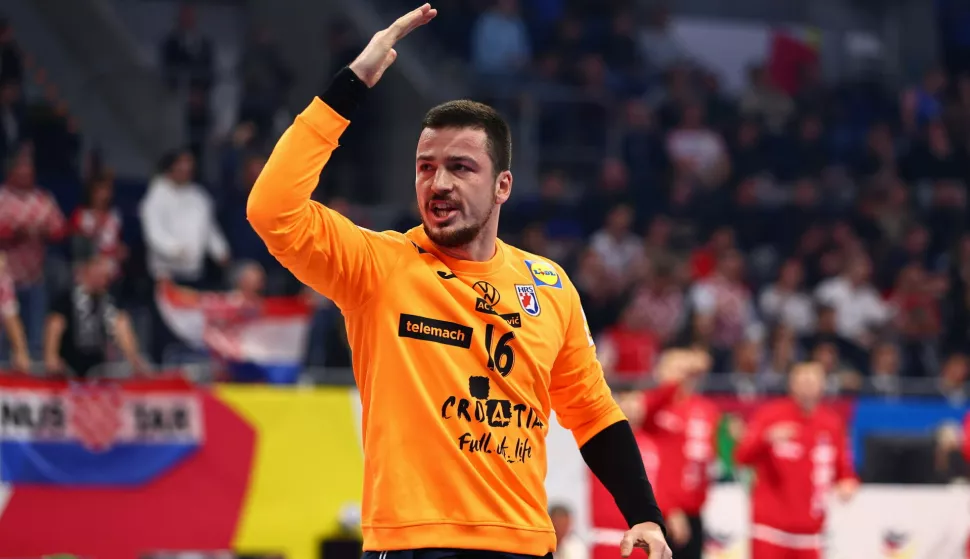 12.01.2024, SAP Arena, Mannheim, GER, EHF Euro 2024, Spanien vs Kroatien, Gruppe B, im Bild Filip Ivic (Kroatien) // during the EHF 2024 European Handball Championship, group B match between Spain and Croatia at the SAP Arena in Mannheim, Germany on 2024/01/12. EXPA Pictures ? 2024, PhotoCredit: EXPA/ Eibner-Pressefoto  *****ATTENTION - OUT of GER***** Photo: EXPA/ Eibner/ Eibner-Pressefoto/EXPA