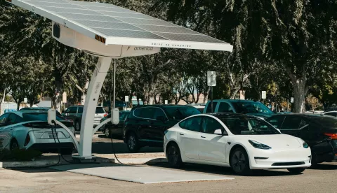 električni automobil, punionica