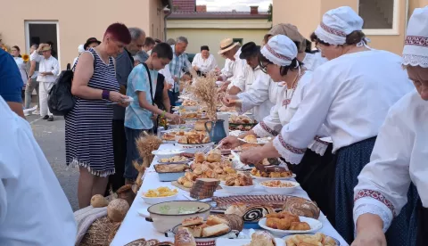 Predstavili žetvena jela