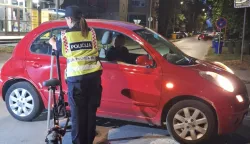 Dječak (14) se zabio električnim romobilom u automobil u osječkoj Retfali