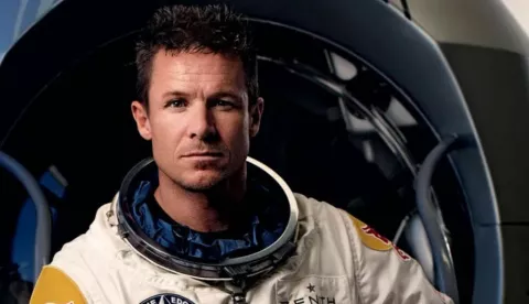 U dobi od 56 godina preminuo je poznati austrijski ekstremni sportaš Felix Baumgartner.