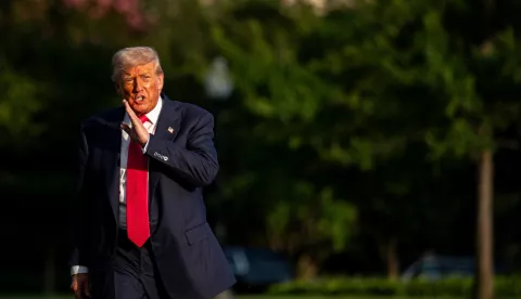 epaselect epa12240022 US President Donald Trump walks on the South Lawn of the White House after arriving on Marine One in Washington, DC, USA, 15 July 2025. Trump hailed more than  billion US dollars in investments in artificial intelligence and energy infrastructure during a visit to Pennsylvania, highlighting his efforts to bolster US competitiveness in the AI field. EPA/Al Drago/POOL