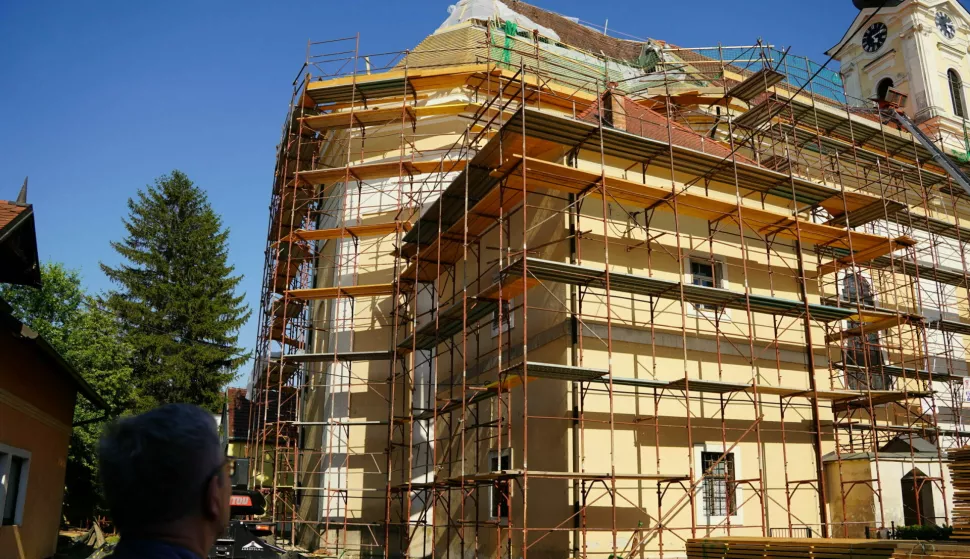 Obnova vinkovačke crkve sv. Euzebija i Poliona: Saniranje krovišta prema planu, izolirano daskama