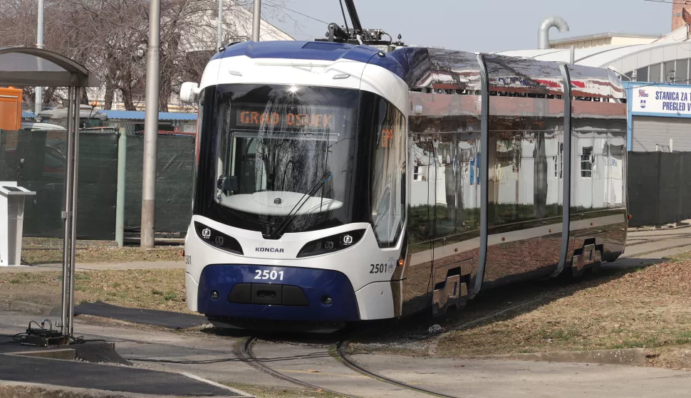 Osijek, 07. 03. 2025., remiza, niskopodni tramvaj, novi tramvaj, tramvajSNIMIO BRUNO JOBST