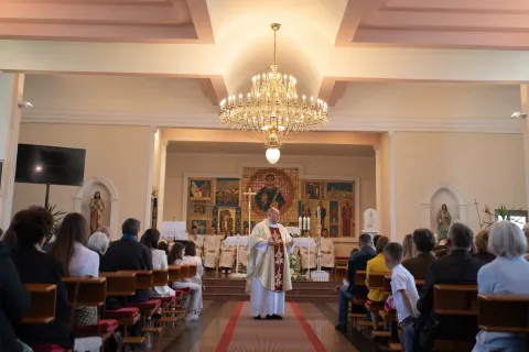Liturgijski je prostor na katu crkve: Dizalo će i teže pokretnima omogućiti dolazak na misu