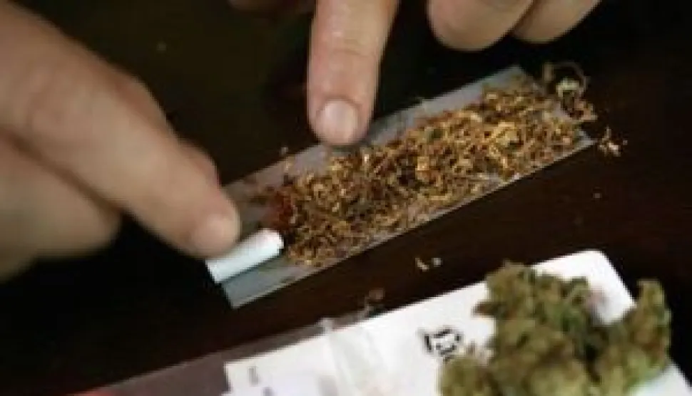 Drogirani vozač izazvao sudar u Osijeku, joint, ilustracija