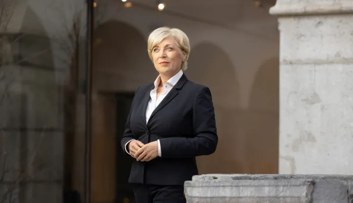 ROMANA TOMC, SLOVENSKA EUROZASTUPNICA