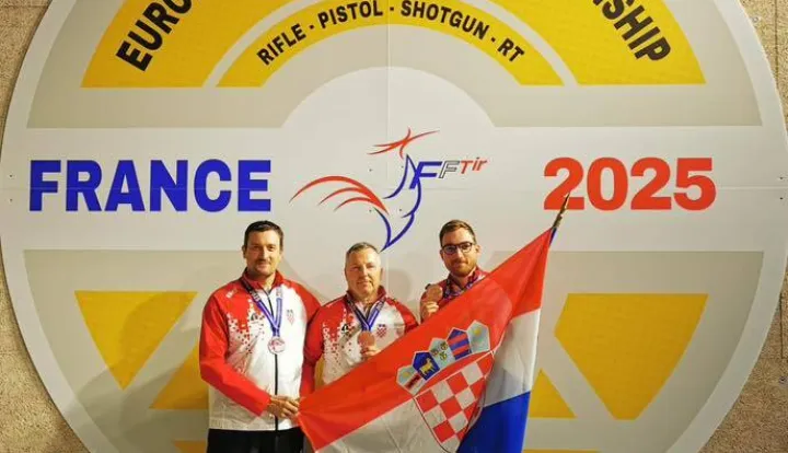 Kačavenda s ekipom osvojio broncu u pištolju