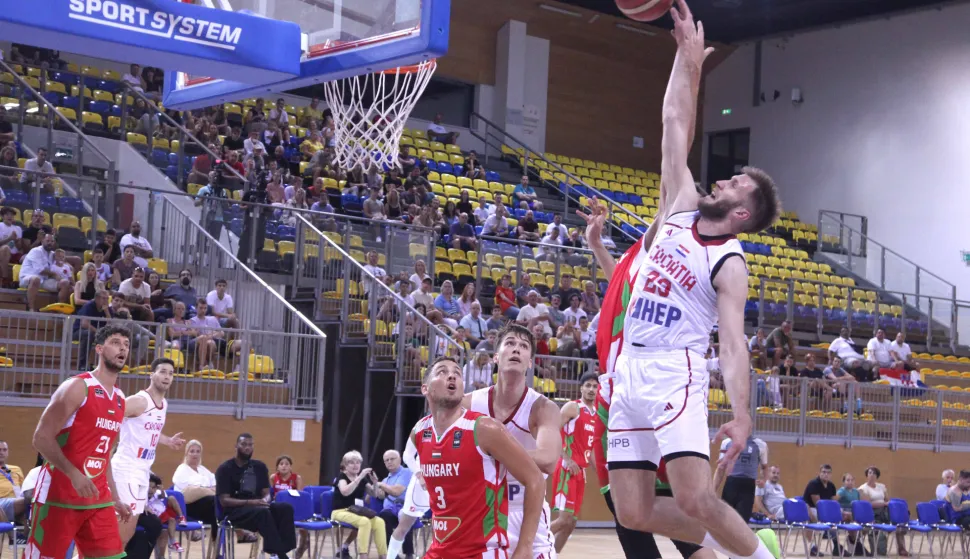 Opatija, 30.07.2025 - Pripremna prijateljska utakmica ko?arka?kih reprezentacija Hrvatske i Ma?arske. foto HINA/ Miljenko KLEPAC/ ik