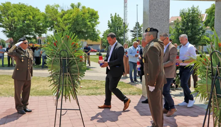 Čepin, 13. 06. 2025, Čepin, Dan općine, vijenci, svečana sjednica i dodjela priznanja. Prigodni kulturno umjetnički program...snimio GOJKO MITIĆ