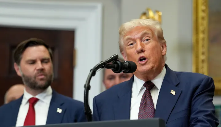 epa12275792 US President Donald J. Trump (R) speaks during an executive order signing ceremony in the Roosevelt Room of the White House in Washington, DC, USA, 31 July 2025. The order will formally reestablish the Presidential Fitness Test, creating school-based programs that reward excellence in physical education. EPA/ERIC LEE/POOL
