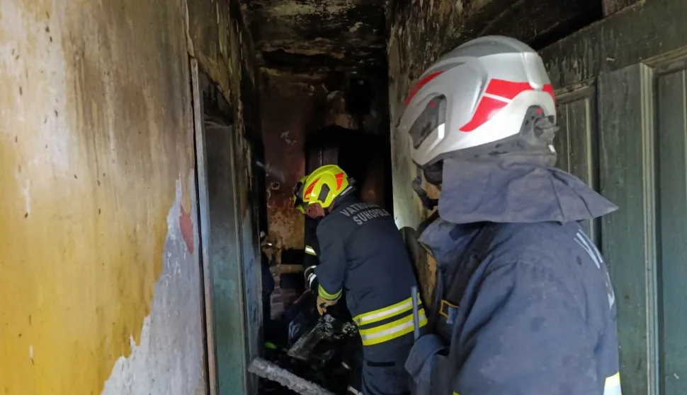 U četiri dana vatrogasci dva puta gasili požar u istoj napuštenoj kući u Cabuni