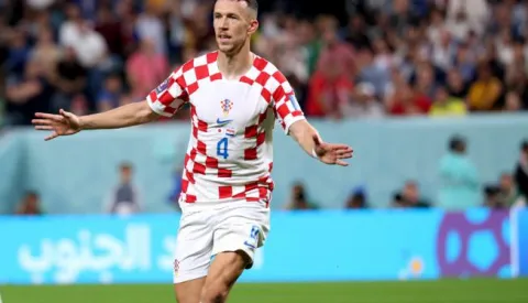 Al Wakrah, 05.12.2022. - Utakmica osmine finala Svjetskog nogometnog prvenstva Japan - Hrvatska na stadionu Al Janoub. Na fotografiji Ivan Perišić. foto HINA/ Damir SENČAR/ dk