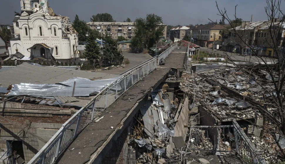 epa12275185 A handout photo made available by the press service of the 93rd 'Kholodnyi Yar' Separate Mechanized Brigade of the Ukrainian Armed Forces on 31 July 2025 shows damage in the frontline city of Kostyantynivka, Donetsk region, eastern Ukraine, 30 July 2025, amid the Russian invasion. EPA/UKRAINE'S 93RD MECHANIZED BRIGADE PRESS SERVICE HANDOUT HANDOUT EDITORIAL USE ONLY/NO SALES