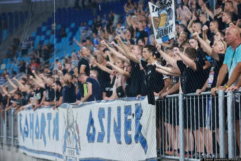 09.08.2025., stadion Opus Arena, Osijek - SuperSport HNL, 02. kolo, NK Osijek - HNK Rijeka. navijaci Osijeka, Kohorta Photo: Davor Javorovic/PIXSELL