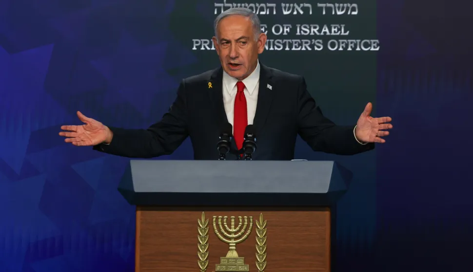 epa12123522 Israeli Prime Minister Benjamin Netanyahu addresses a press conference in Jerusalem, 21 May 2025. EPA/RONEN ZVULUN/POOL