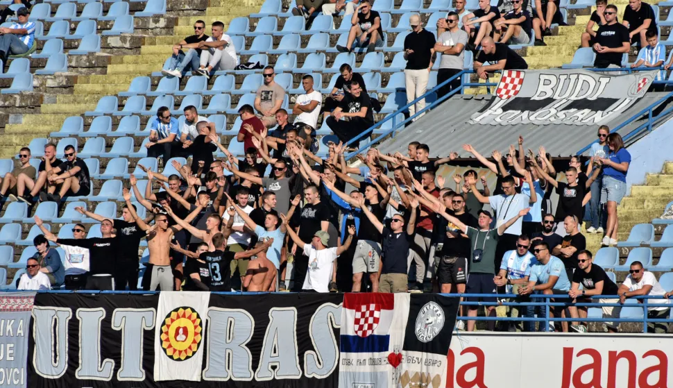 sport...vinkovci...21.09.2024.supersport prva nl 2024./2025. 07. kolo cibalia - zrinski osjecko 1664- ultras, navijacka skupina hnk cibalia;foto Gordan Panić