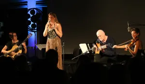 Glazbeni spektakl Duo Dina e Mel, Miroslava Tadića i Yvette Holzwarth: Oživili arbanašku glazbu nakon 300 godina i sačuvali je