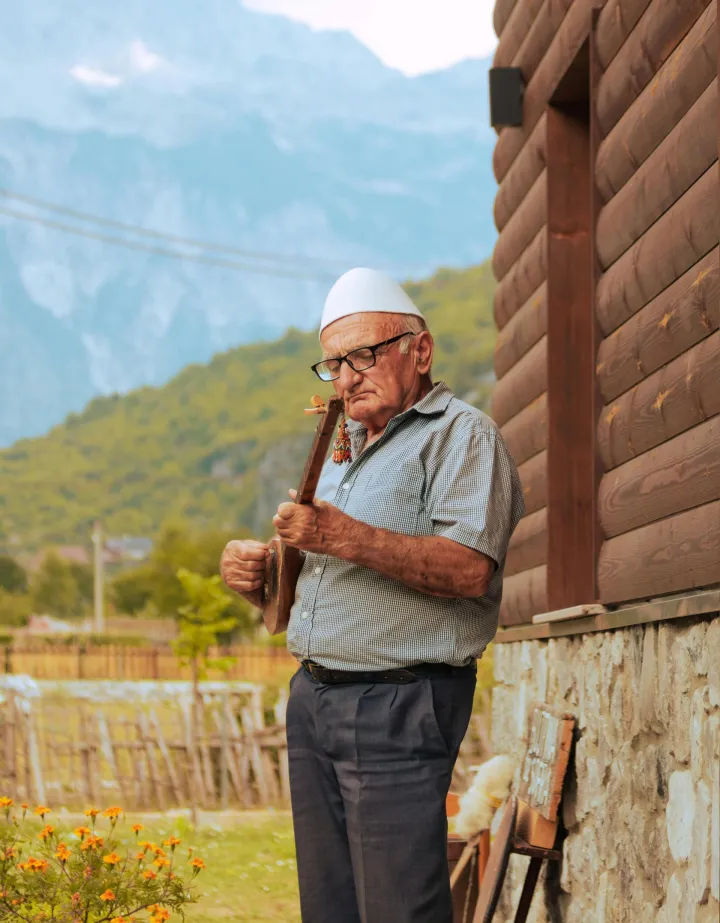 MAGAZIN PEXELSPHOTO BY Sabina Kallari