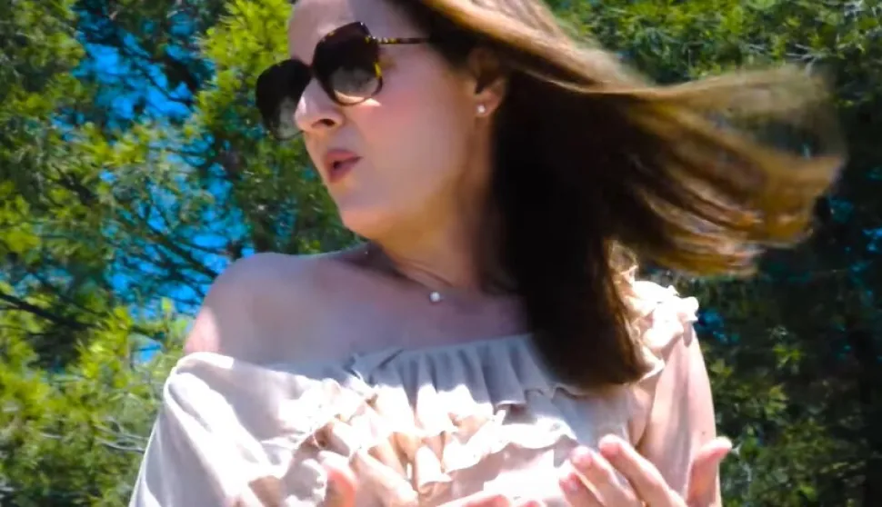 Andjela Spora ljubav