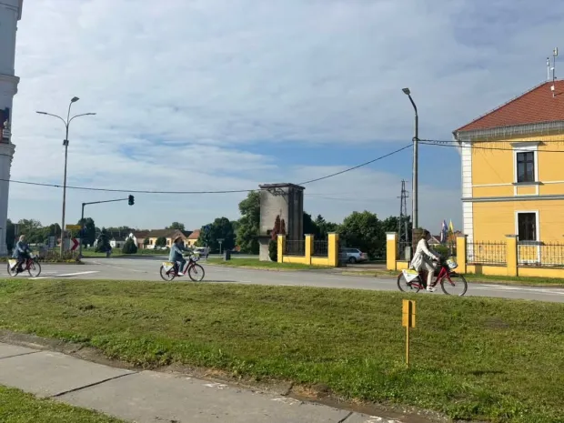 Erdut dobio osam novih električnih bicikala – prvi sat vožnje potpuno besplatan! U planu postavljanje sustava i u ostalim općinskim mjestima