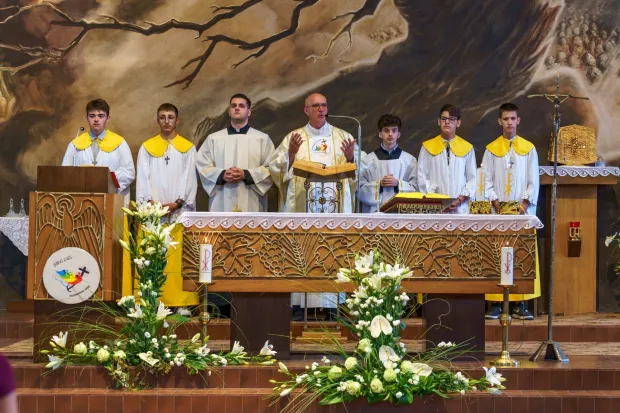 VOĐINCIPrečasni Ante Šiško se oprostio od svojih vjernika u Vođincima prije odlaska na novu dužnost u OsijekKOLOVOZ 2025.