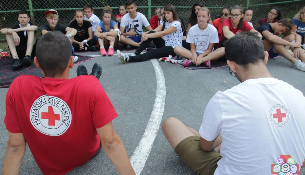 Ljetna škola mladih Crvenog križa 