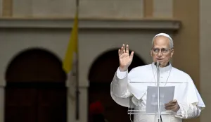 epa12306229 A handout picture provided by the Vatican Media shows Pope Leo XIV during the Angelus prayer at the papal summer residence of Castel Gandolfo near Rome, Italy, 17 August 2025. EPA/VATICAN MEDIA HANDOUT HANDOUT EDITORIAL USE ONLY/NO SALES