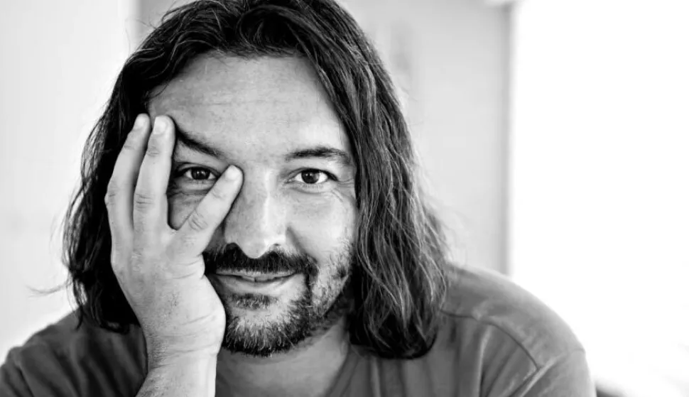 Berlin Tuzlić: Ljudi su gladni autorstva jer je sve poprimilo oblik potro&scaron;ačkog