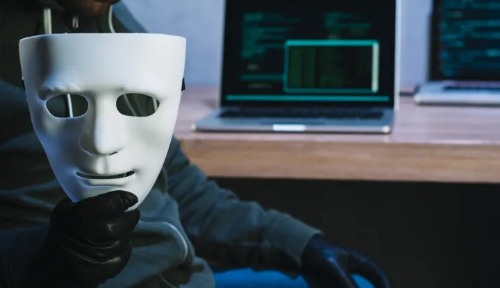 ransomware maleware virus haker maska kompjutor ilustracija freepik