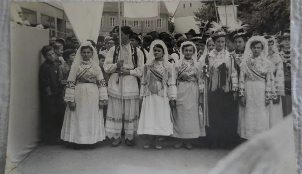 KOMLETINCIKUD "Filipovčice" iz Komletinaca od 1. Vinkovačkih jeseni redoviti su sudionici