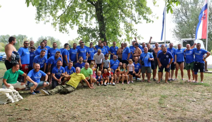 Osijek, 23. 08. 2025, Bajer Jug 2, Južno jezero. Finalni dan 1. Divlje lige u vaterpolu.snimio GOJKO MITIĆ