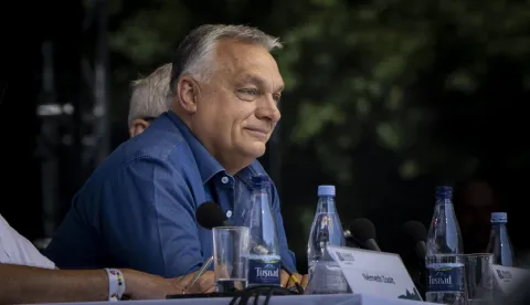 epa12264255 A handout photo made available by the Hungarian PM?s General Department of Communication shows Hungarian Prime Minister Viktor Orban speaking during the 34th Balvanyos Summer University and Students' Camp in Baile Tusnad, Transylvania, Romania, 26 July 2025. EPA/Hungarian PM Gen. Dept/Zoltan Fischer/HANDOUT HANDOUT EDITORIAL USE ONLY/NO SALES