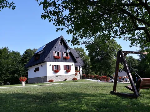 HTZ Najiznajmljivač 10 2908