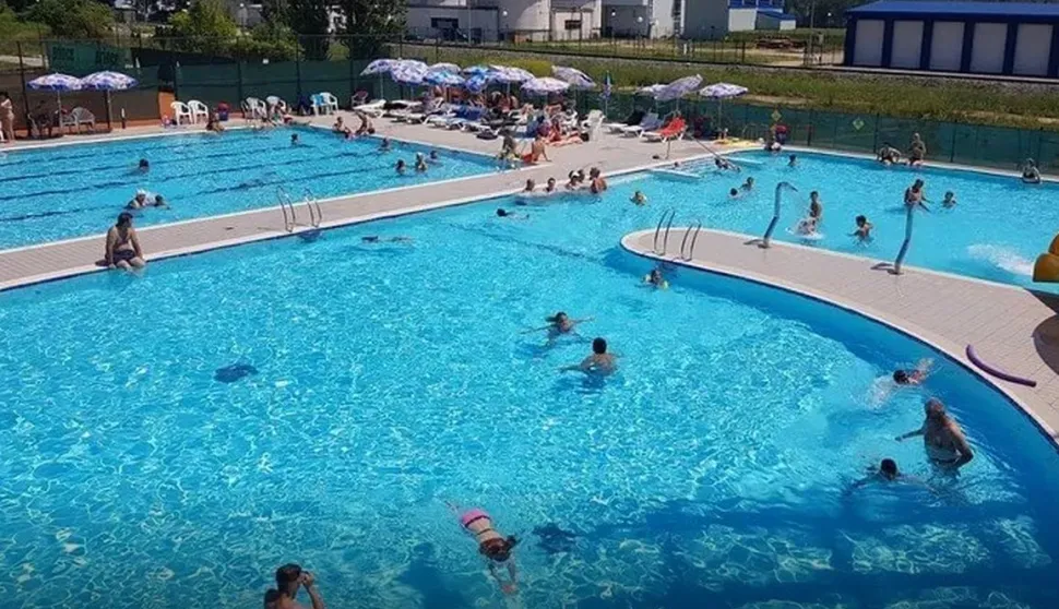 Grad Vukovar umjesto Ekonomske škole gradi sportsku dvoranu i širi plivalište