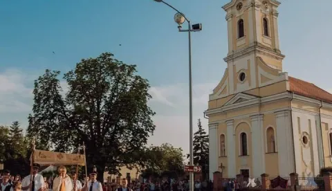 Ususret danu Općine: Fišijada, čobanijada, predstava, koncert