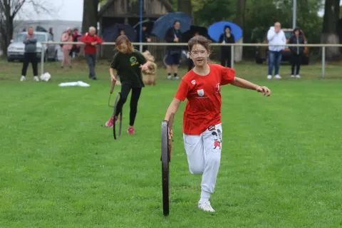 Brođanci, 31. 08. 2025, 51. Olimpijada starih sportova Brođanci, mimohod, paljenje Oimpijskog plamena i natjecanja.snimio GOJKO MITIĆ