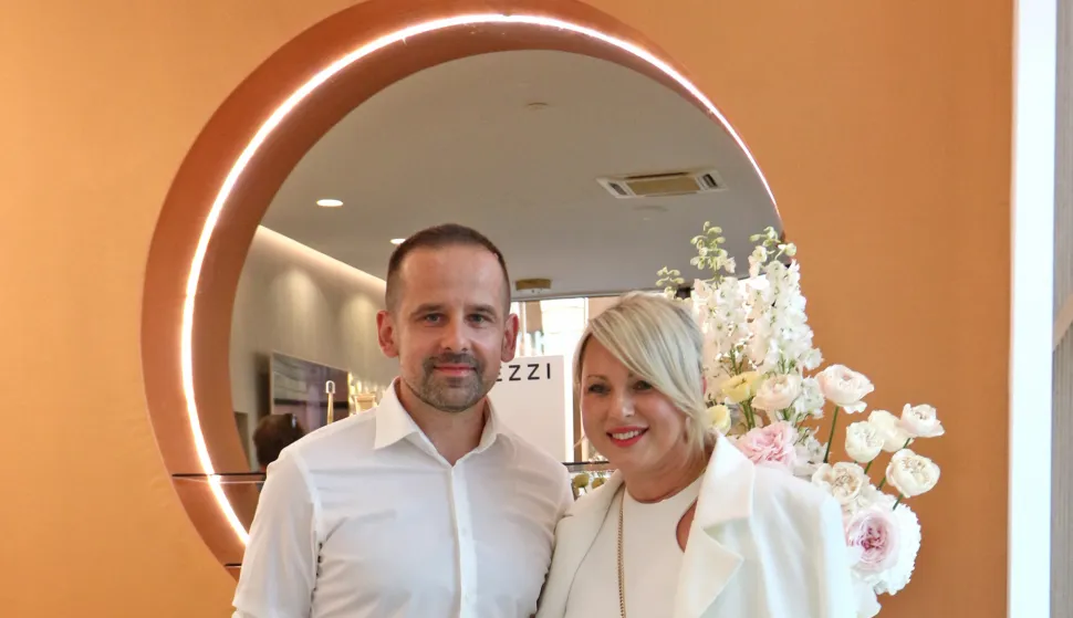 Osijek, 29. 08. 2025, Obiljećavanje 3. godi&scaron;njice Dentalnog centra Smile Design Kovač. Vlasnici, Željko Kovač i Anastazija Kovač.snimio GOJKO MITIĆ