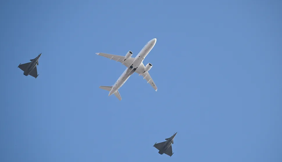 03.02.2025., Zagreb - Svecani docek hrvatske rukometne reprezentacije u Zagrebu nakon osvojenog drugog mjesta na Svjetkom prvenstvu. Prelet aviona Croatia airlinesa u pratnji Rafala HRZ-a.  Photo: Marko Lukunic/PIXSELL Photo: Marko Lukunic/PIXSELL