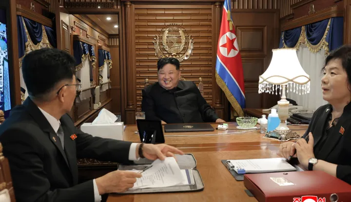 epaselect epa12344641 A photo released by the official North Korean Central News Agency (KCNA) shows North Korean leader Kim Jong Un (C) on his private train in Pyongyang, North Korea, 01 September 2025 (issued 02 September 2025). The North Korean leader departed on 01 September on his private train to Beijing to attend celebrations marking the 80th anniversary of the victory of the Chinese People?s War of Resistance Against Japanese Aggression and the World Anti-Fascist War, according to Kim Chon Il, director of the DPRK Foreign Ministry?s Department of Press and Information. EPA/KCNA EDITORIAL USE ONLY