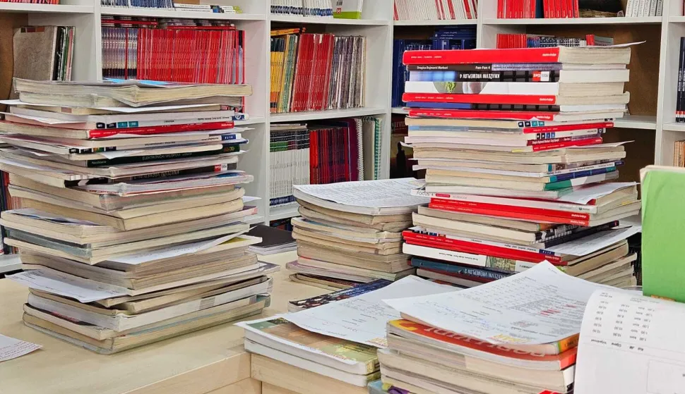 Školski udžbenici u antikvarijatu budu jeftiniji do 40 posto