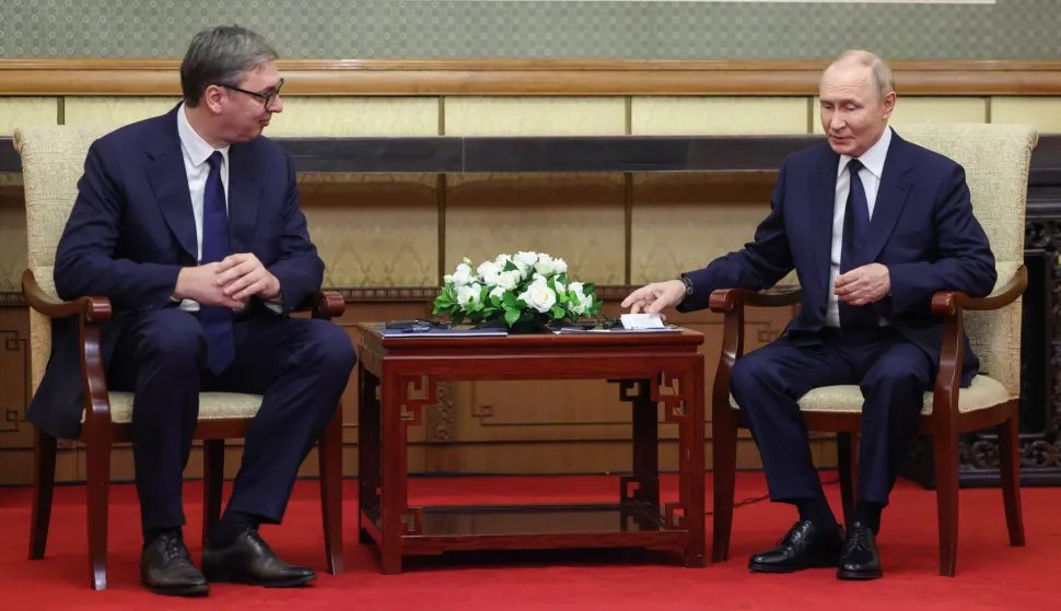 epa12345936 Russian President Vladimir Putin (R) meets with Serbian President Aleksandar Vucic at Diaoyutai State Guesthouse in Beijing, China, 02 September 2025. The meeting takes place one day ahead of China's Victory Parade commemorating the end of WWII. EPA/MAXIM SHEMETOV/POOL