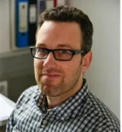 MAGAZINUNIRI | Marko Jurjako