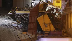epa12350496 The damage at the scene after the Gloria funicular cable railway derailed in Lisbon, Portugal, 03 September 2025. At least 15 people died in the derailment and 18 others were injured, local emergency services reported. EPA/MIGUEL A. LOPES